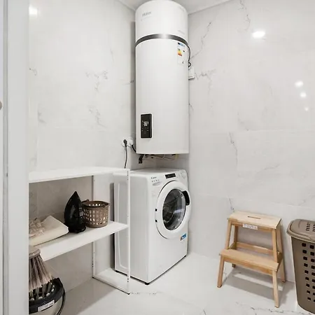 Olivia Maresia Apartman *