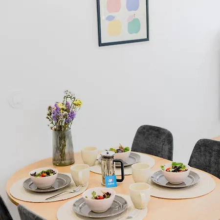 Olivia Maresia Apartman *