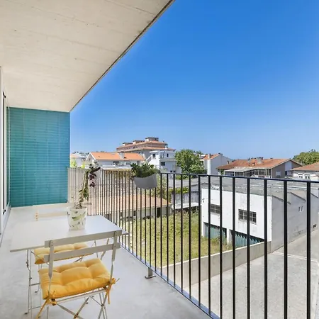 Olivia Maresia * إسبِنو